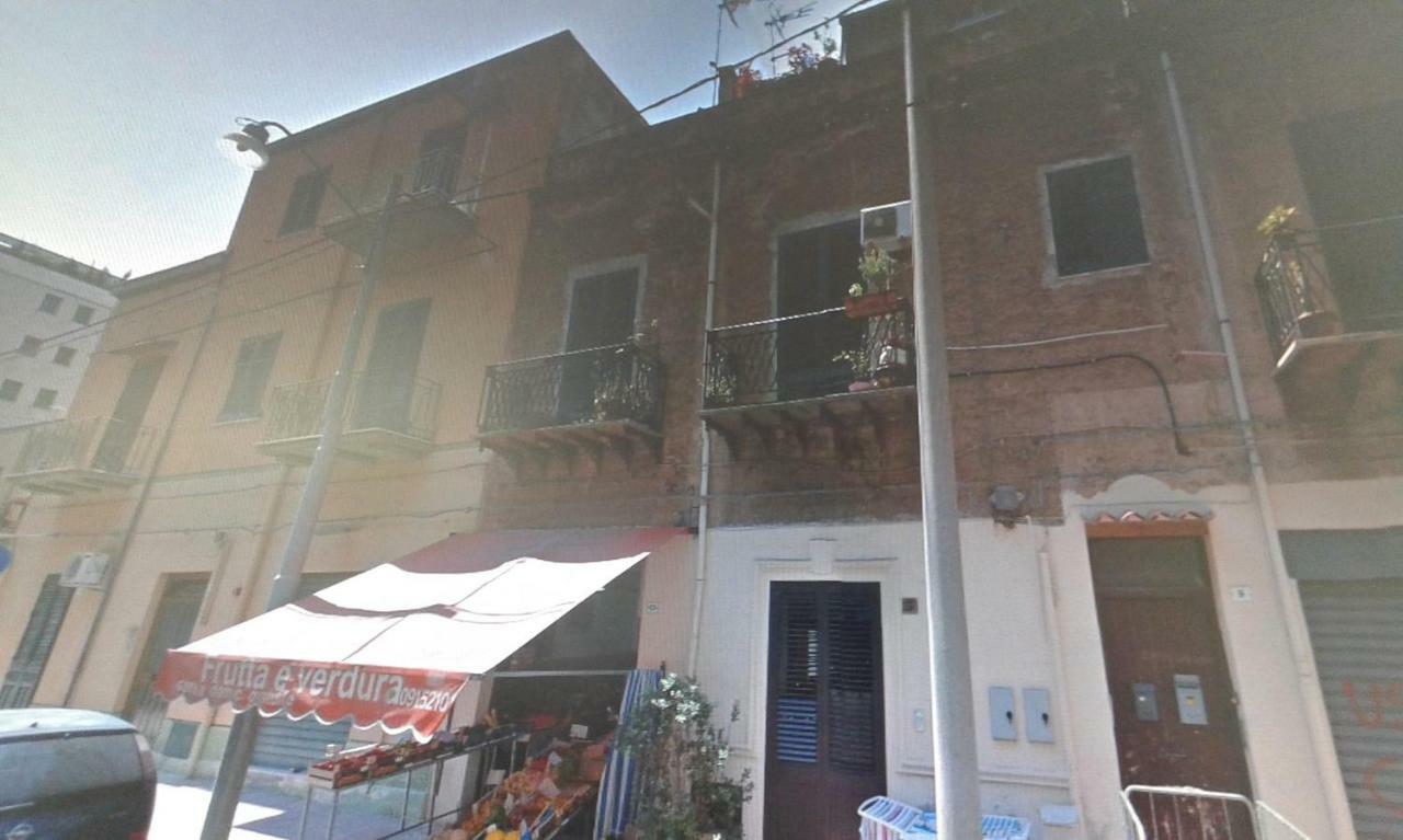 B&B Alla Pianura Dei Resuttano Palermo Exteriör bild